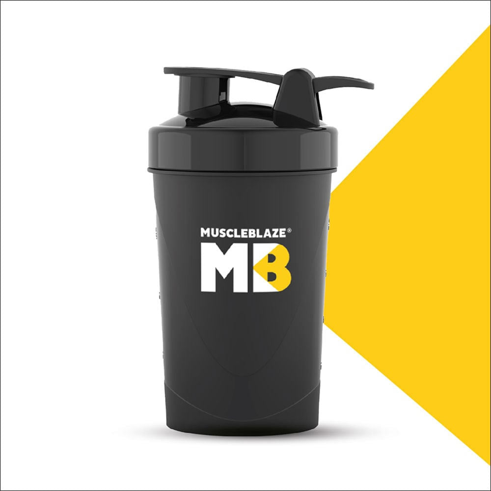 MuscleBlaze Compact Shaker