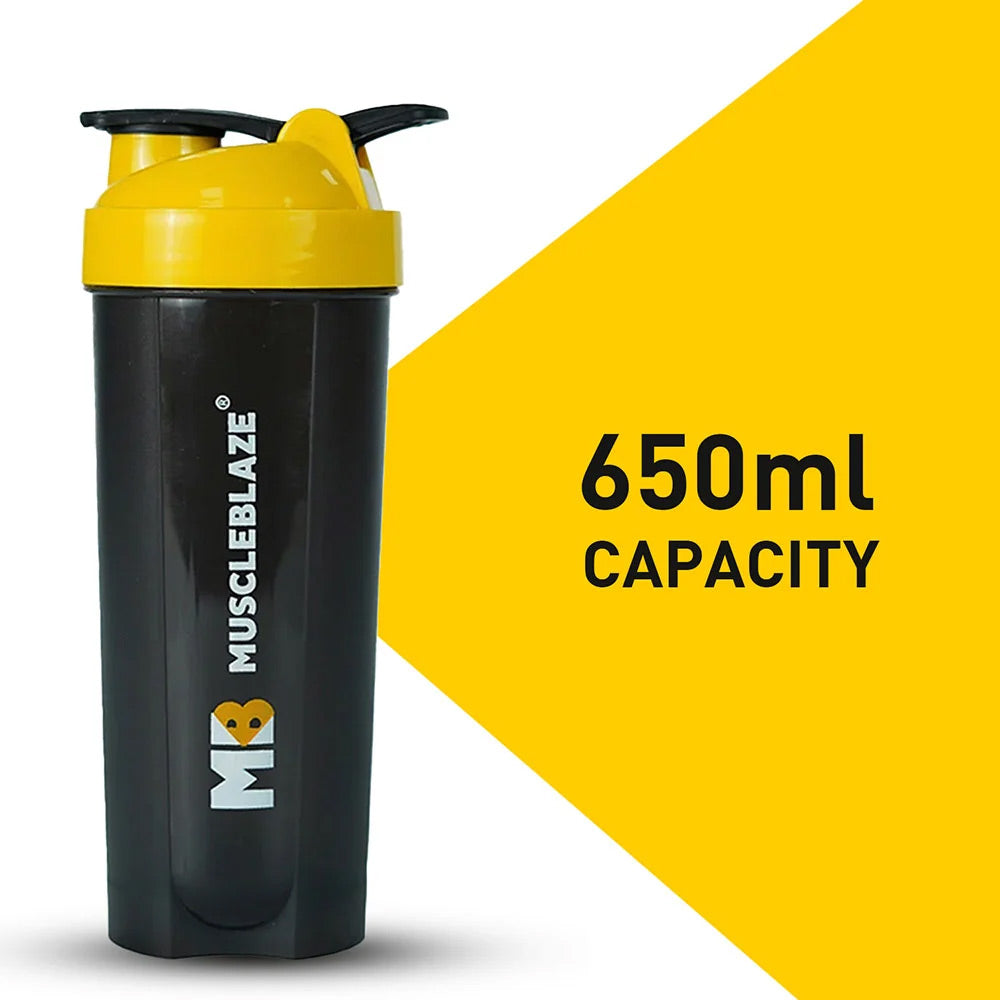 MuscleBlaze Shaker (Unleash the Zidd)